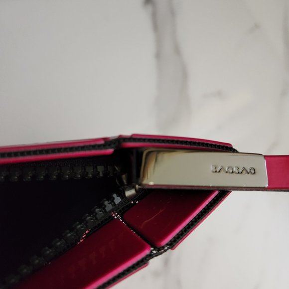 Issey Miyake Baobao Wristlet - Picture 3 of 3